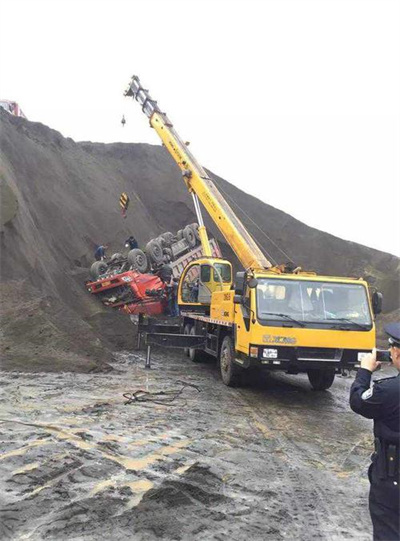 琼结上犹道路救援